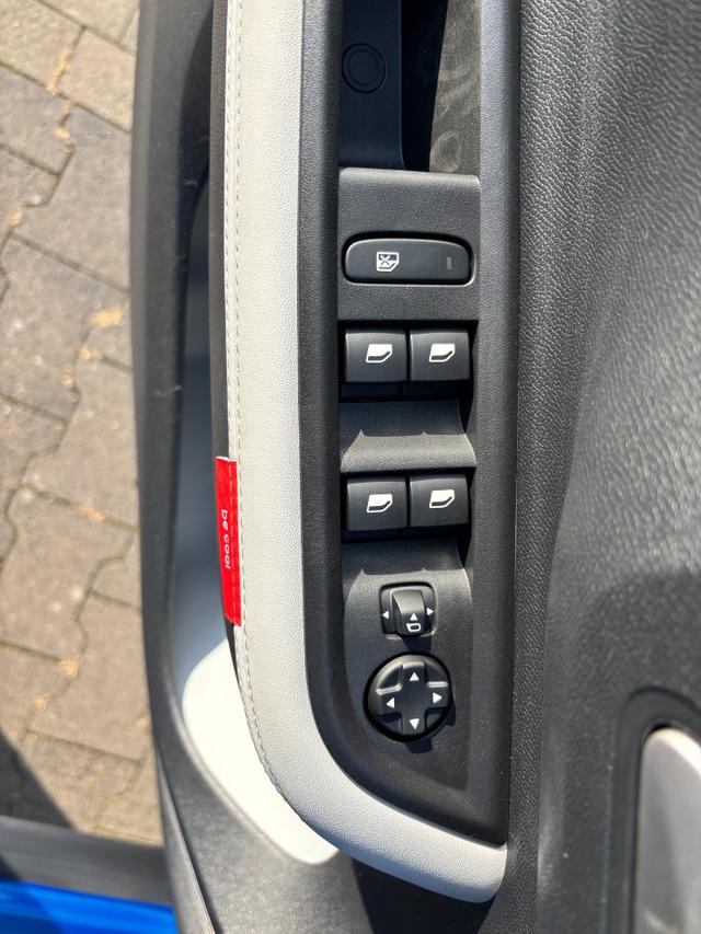 Citroën C3 NEUES MODELL "MAX" Turbo 100PS, Grau-Metallic, Winterpaket, 17" Alufelgen, Parksensoren hinten, Rückfahrkamera, Klimautomatik, Privacy-Glas, Dachreling, Navigation, Head-up-Display, Außenspiegel elektr. einstell-/beheiz-/anklappbar, ZV mit Fernbedienung 