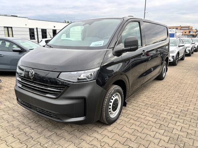 Volkswagen T7 Kastenwagen - Basis 2.0 TDI 170PS AUTOMATIK LANG, Schwarz, HECKFLÜGELTÜREN, 2-Zonen-Klimautomatik, M-Lederlenkrad, Anhängerkupplung, Parksensoren vorn/hinten, Rückfahrkamera, Frontscheibe beheizbar, Ganzjahresreifen, Sitzpaket 46 (inkl. Sitzheizung), Reserverad, 70l Tank
