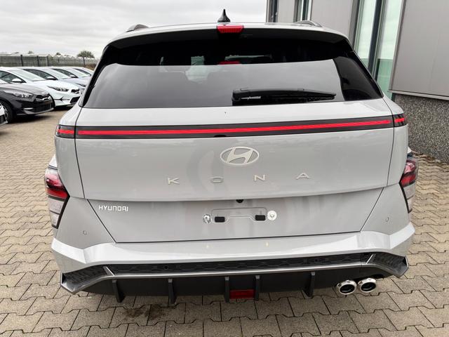 Hyundai KONA N Line 1.6 T-GDI 170PS 7DCT (AUTOMATIK) 4x2, TECHNOLOGIE-PAKET, 5J. Garantie, 18" Alu, NAVI 12,3", Winterpaket, 2-Zonen-Climatronic, Parksensoren vorn/hinten, Rückfahrkamera, BI-LED-Scheinwerfer, Smart Key, Alarm, ACC Tempomat, Lederlenkrad 