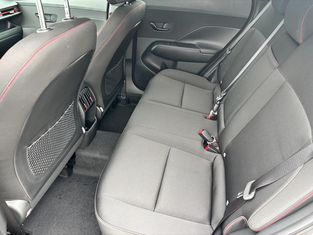 Hyundai KONA N Line 1.6 T-GDI 170PS 7DCT (AUTOMATIK) 4x2, TECHNOLOGIE-PAKET, 5J. Garantie, 18" Alu, NAVI 12,3", Winterpaket, 2-Zonen-Climatronic, Parksensoren vorn/hinten, Rückfahrkamera, BI-LED-Scheinwerfer, Smart Key, Alarm, ACC Tempomat, Lederlenkrad 
