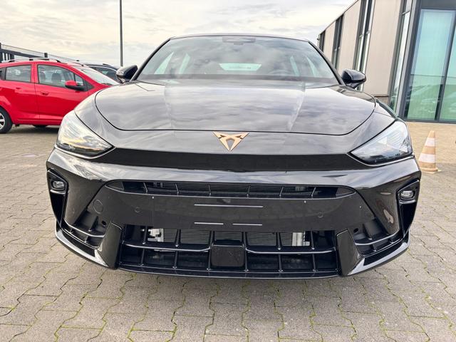 Cupra Leon Basis 1.5 TSI 150PS 6-Gang, 5 Jahre Garantie, 18" Alufelgen, Voll-LED-Scheinwerfer, 3Z-Climatronic, ACC/Tempomat, Digitales Cockpit, Full Link, Parksensoren v/h, Privacy-Glas, Multifunktions-Lederlenkrad, LED-Nebelscheinwerfer 