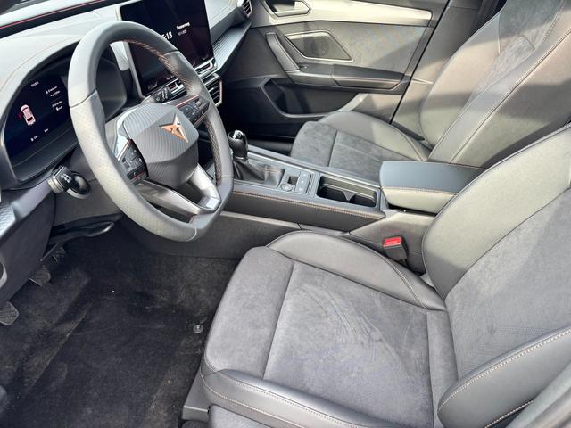 Cupra Leon Basis 2.0 TDI 150PS DSG (AUTOMATIK), 5 Jahre Garantie, 18" Alufelgen, Voll-LED-Scheinwerfer, 3Z-Climatronic, ACC/Tempomat, Digitales Cockpit, Full Link, Parksensoren v/h, Privacy-Glas, Multifunktions-Lederlenkrad, LED-Nebelscheinwerfer 