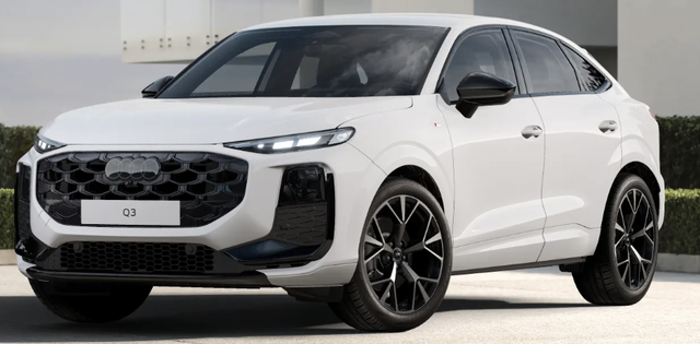 Audi Q3 Sportback - Basis 2.0 TFSI quattro (Allrad) 204PS S-Tronic (Automatik), 17" Alufelgen, Elektr. Heckklappe, MMI Navigation plus, Sitzheizung, 3-Zonen-Klimaautomatik, Parksensoren vorn/hinten, M-Lederlenkrad, Tempomat, Virtual Cockpit