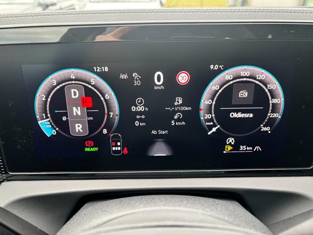 Volkswagen Tiguan LIFE 1.5 eTSI 150PS DSG, Blau-Metallic, 18" Alu NAPOLI, LED-PLUS-SCHEINWERFER, ELEKTR. HECKKLAPPE, KEYLESS ACCESS, PRIVACY-GLAS, DACHRELING, WINTER-PAKET, ACC, Park Assist, Parksensoren, Kamera, 3-Zonen-Climatronic, Radio/Wireless App-Connect, Digitales Cockpi 