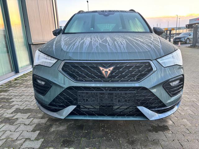Cupra Ateca Basis 1.5 TSI 150PS DSG/AUTOMATIK, 5 Jahre Garantie, 19" Alu, NAVI 9,2", Climatronic, Park Assist, Parksensoren vorn/hinten, Digitales Cockpit, Privacy-Glas, Kessy, Sportschalensitze, Voll-LED-Scheinwerfer, Dachreling, Beheiztes M-Lederlenkrad, Tempomat 