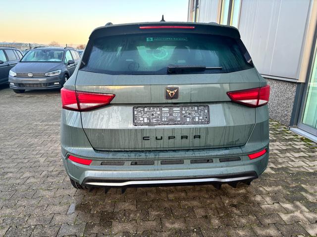 Cupra Ateca Basis 1.5 TSI 150PS DSG/AUTOMATIK, 5 Jahre Garantie, 19" Alu, NAVI 9,2", Climatronic, Park Assist, Parksensoren vorn/hinten, Digitales Cockpit, Privacy-Glas, Kessy, Sportschalensitze, Voll-LED-Scheinwerfer, Dachreling, Beheiztes M-Lederlenkrad, Tempomat 