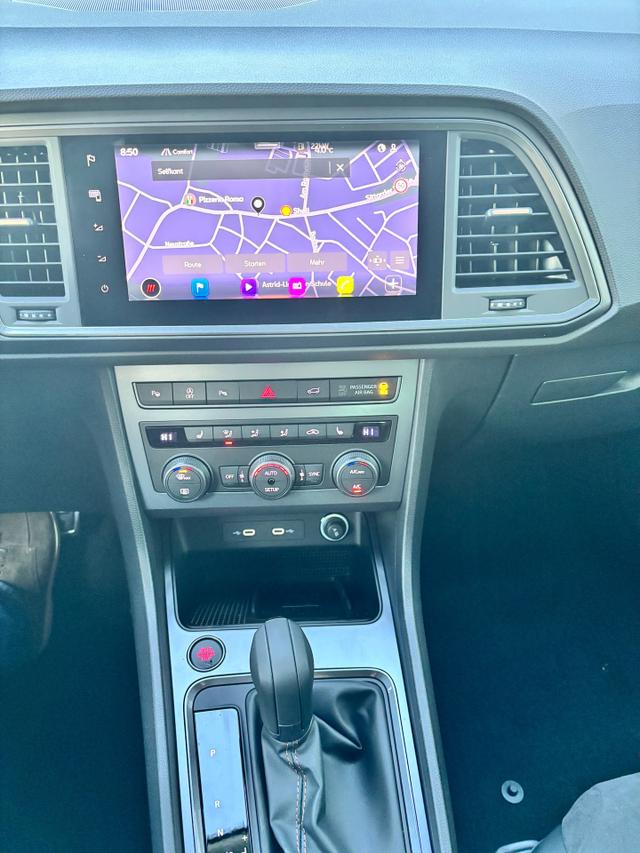 Cupra Ateca Basis 1.5 TSI 150PS DSG/AUTOMATIK, 5 Jahre Garantie, 19" Alu, NAVI 9,2", Climatronic, Park Assist, Parksensoren vorn/hinten, Digitales Cockpit, Privacy-Glas, Kessy, Sportschalensitze, Voll-LED-Scheinwerfer, Dachreling, Beheiztes M-Lederlenkrad, Tempomat 