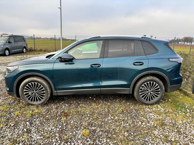 Volkswagen Tiguan LIFE 1.5 eTSI 150PS DSG, Blau-Metallic, 18" Alu NAPOLI, LED-PLUS-SCHEINWERFER, ELEKTR. HECKKLAPPE, KEYLESS ACCESS, PRIVACY-GLAS, DACHRELING, WINTER-PAKET, ACC, Park Assist, Parksensoren, Kamera, 3-Zonen-Climatronic, Radio/Wireless App-Connect, Digitales Cockpi 