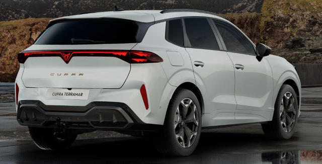 Cupra Terramar Basis 1.5 e-TSI 150PS DSG, 5J Garantie, WEISS-MET, AHK SCHWENKBAR, 19" Alu, NAVIGATION 19"; MATRIX-LED, KESSY, Alarm, Interieur Moon-Light, Elektr. Heckklappe, ACC, Climatronic, Parksensoren vorn/hinten, TOP-VIEW-Kamera,Intelligent-Drive-Paket, HEAD-UP-DISPLAY 