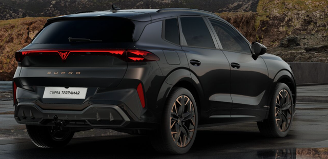 Cupra Terramar VZ 2.0 TSI 265PS DSG 4DRIVE, 5J Garantie, PANORAMADACH, 20" Alu HADRON, AHK SCHWENKBAR, MATRIX-LED, NAVI 12,9", INTERIOR MOON-LIGHT, Elektr. Heckklappe, 3Z-Climatronic, DCC, ACC, Alarm, Kessy, Privacy-Glas, PDC v/h, TOP-VIEW-Kamera, M-Lederlenkrad, HEAD-UP 