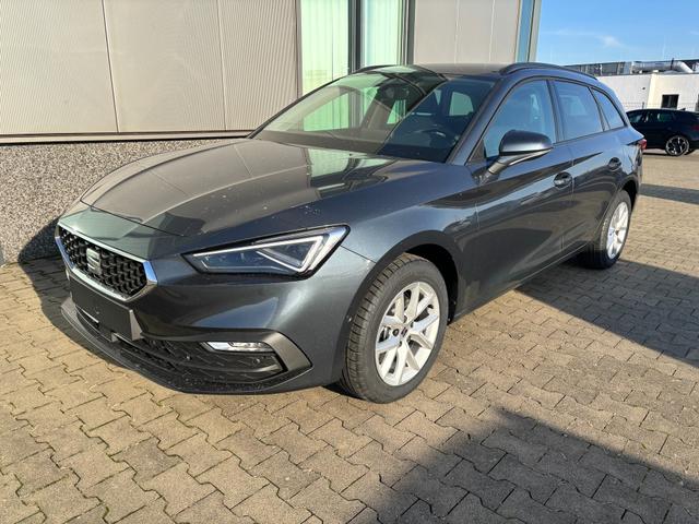 Seat Leon Sportstourer - Style 1.5 TSI 115PS, MAGNETIC-GRAU-METALLIC, 5 Jahre Garantie, 16" ALU, MATRIX-LED, Privacy-Glas, Winter-Paket, 3-Zonen-Climatronic, ParkAssist, Parksensoren v/h, R&uuml;ckfahrkamera, Radio 10,4" + Full-Link, Tempomat, M-Lederlenkrad, variabler Ladeboden