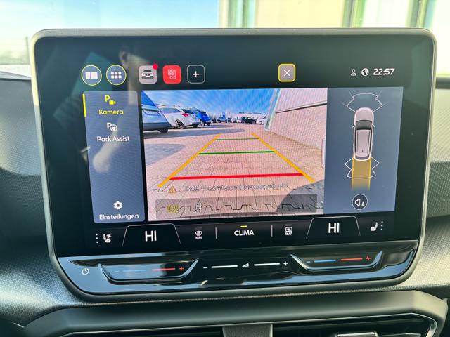 Seat Leon Sportstourer Style 1.5 TSI 115PS, MAGNETIC-GRAU-METALLIC, 5 Jahre Garantie, 16" ALU, MATRIX-LED, Privacy-Glas, Winter-Paket, 3-Zonen-Climatronic, ParkAssist, Parksensoren v/h, R&uuml;ckfahrkamera, Radio 10,4" + Full-Link, Tempomat, M-Lederlenkrad, variabler Ladeboden 