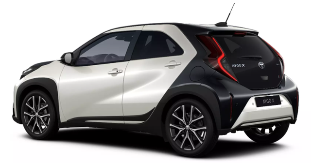 Toyota Aygo X GR Sport 1.5 Hybrid 115PS CVT/AUTOMATIK, 3J Garantie, 18" Alufelgen, Smart Entry, Dach schwarz, Privacy-Glas, Sitzheizung, Parksensoren v/h, R&uuml;ckfahrkamera, 2-Zonen-Klimaautomatik, Audiosystem 10,5" + Cloud-NAVI, Lederlenkrad, ACC, LED-Scheinwerfer, JBL-SOUND 