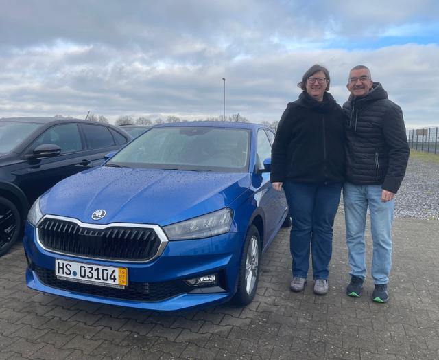 Fahrzeugübergabe eines Skoda Fabia 5-Türer 