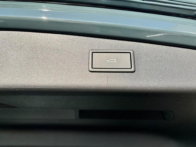 Cupra Leon Sportstourer Basis 1.5 TSI 150PS 6-Gang, 5 Jahre Garantie, SCHWARZ-METALLIC, AHK SCHWENKBAR, EDGE-PAKET, WINTER-PAKET, Elektr. Heckklappe, Dachreling, 18" Alu, Voll-LED-Scheinwerfer, 3Z-Climatronic, ACC/Tempomat, Digitales Cockpit, Full Link, Parksensoren v/h, Privacy-Glas 