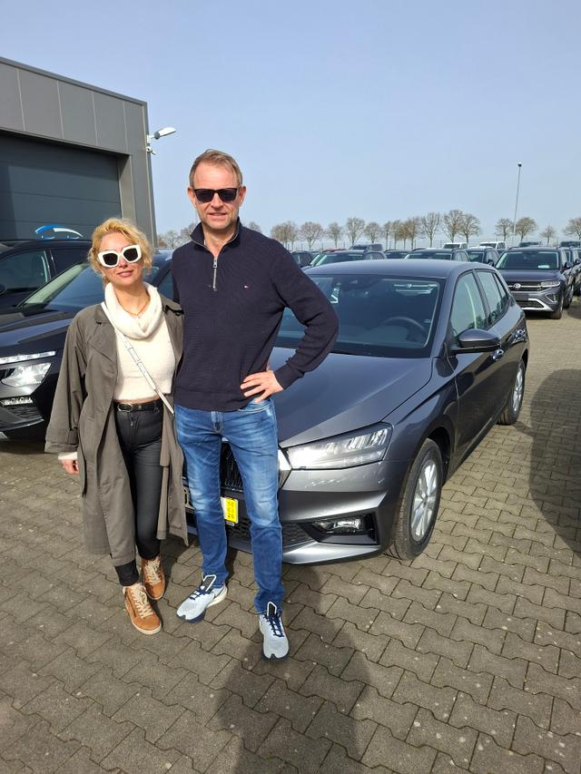 Fahrzweugübergabe eines Skoda Fabia 