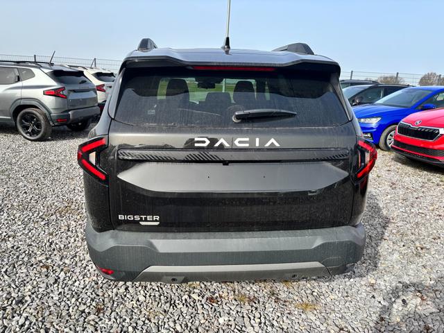 Dacia Bigster Journey hybrid 155 (FULL-HYBRID) (Benzin+Elektro) AUTOMATIK, SCHWARZ-MET + WINTER-PAKET (Vordersitze, Lenkrad, Frontscheibe beheizt) PARKING (Toter-Winkel, 360&deg;Kamera, Parksensoren vorn/hinten), Klimaautomatik, Privacy, NAVI, ELEK. HECKKLAPPE, 18" Alu, ACC 