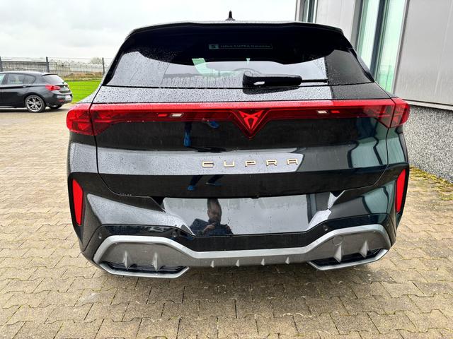 Cupra Terramar VZ 2.0 TSI 265PS DSG 4DRIVE(ALLRAD), 5J Garantie, 20" Alu HADRON, AHK SCHWENKBAR, MATRIX-LED, NAVI 12,9", INTERIOR MOON-LIGHT, Elektr. Heckklappe, 3Z-Climatronic, DCC, ACC, Alarm, Kessy, Privacy-Glas, PDC v/h, TOP-VIEW-Kamera, M-Lederlenkrad beheizt, HEAD-UP 