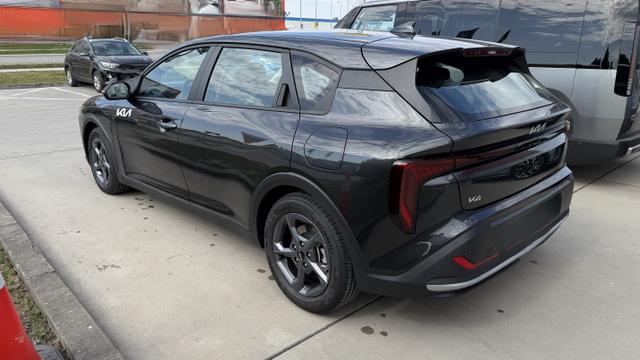 Kia K4 Silver 1.0 T-GDI 115PS, 7 Jahre Garantie, 16" Alu, NAVI 12,3", Parksensoren vo/hi, R&uuml;ckfahrkamera, Alarm, ACC, Klimaanlage 