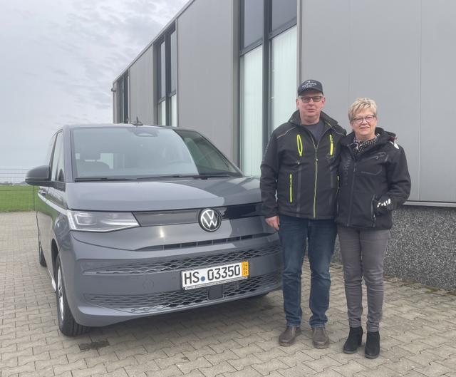 Fahrzeugübergabe eines Volkswagen T7 Multivan 