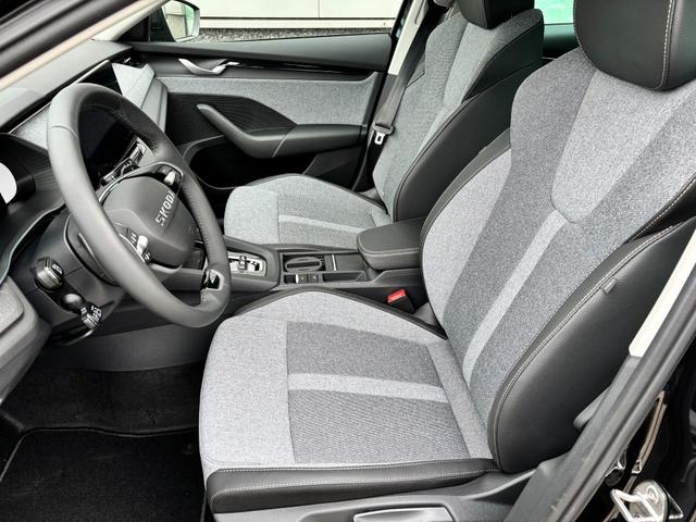 Skoda Octavia Combi Selection 2.0 TDI 150PS DSG, 5J GARANTIE, 16"ALU, ANH&Auml;NGERKUPPLUNG, FRONTSCHEIBE BEHEIZT, LENKRAD KESSY, ALARM, ELEKTR. HECKKLAPPE, Climatronic, Parksensoren vo/hi, R&uuml;ckfahrkamera, Virtual Cockpit 10", Sitzheizung, NAVI 13", ACC-Tempomat 