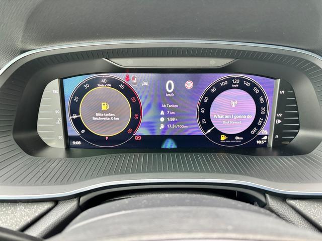 Skoda Octavia Combi Selection 2.0 TDI 150PS DSG, 5J GARANTIE, 16"ALU, ANH&Auml;NGERKUPPLUNG, FRONTSCHEIBE BEHEIZT, LENKRAD KESSY, ALARM, ELEKTR. HECKKLAPPE, Climatronic, Parksensoren vo/hi, R&uuml;ckfahrkamera, Virtual Cockpit 10", Sitzheizung, NAVI 13", ACC-Tempomat 