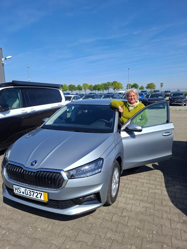Fahrzeugübergabe eines Skoda Fabia 