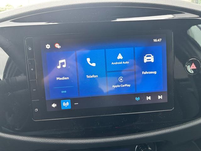 Toyota Aygo X Play 1.5 Hybrid 115PS CVT/AUTOMATIK, 3 Jahre Garantie, 17" Alufelgen, Sitzheizung, R&uuml;ckfahrkamera, Klimaautomatik, Audiosystem 9" + Smartphone-Integration, Lederlenkrad, ACC, ZV mit Fernbedienung 