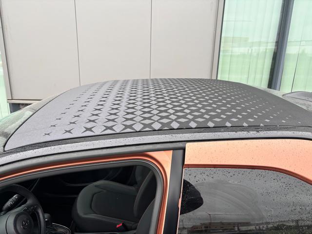 Toyota Aygo X Play 1.5 Hybrid 115PS CVT/AUTOMATIK, 3 Jahre Garantie, 17" Alufelgen, Sitzheizung, R&uuml;ckfahrkamera, Klimaautomatik, Audiosystem 9" + Smartphone-Integration, Lederlenkrad, ACC, ZV mit Fernbedienung 