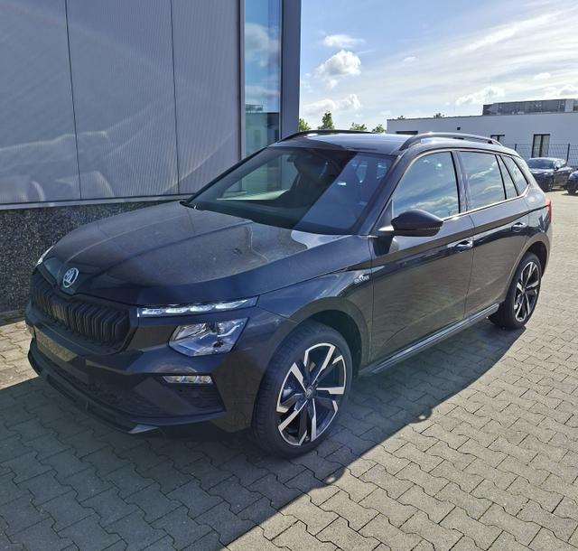Skoda Kamiq - Monte Carlo 1.5 TSI 150PS DSG, 5J GARANTIE, Schwarz-Perleffekt, 18" ALU, AHK SCHWENKBAR, Panoramadach, Matrix-LED, Parksensoren v/h, Kamera, Tempomat, Virtual Cockpit (8"!!), Kessy, Winter-Paket, Climatronic, Radio 8", SmartLink, NSW, Sport-M-Lederlenkrad beheizt