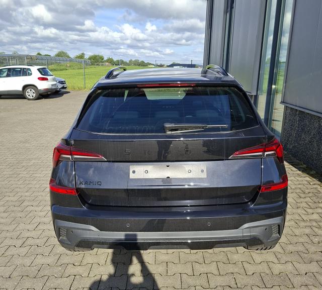 Skoda Kamiq Monte Carlo 1.5 TSI 150PS DSG, 5J GARANTIE, Schwarz-Perleffekt, 18" ALU, AHK SCHWENKBAR, Panoramadach, Matrix-LED, Parksensoren v/h, Kamera, Tempomat, Virtual Cockpit (8"!!), Kessy, Winter-Paket, Climatronic, Radio 8", SmartLink, NSW, Sport-M-Lederlenkrad beheizt 