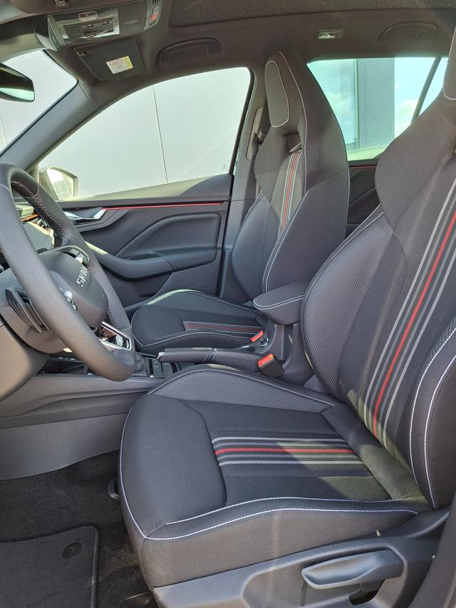 Skoda Kamiq Monte Carlo 1.5 TSI 150PS DSG, 5J GARANTIE, Schwarz-Perleffekt, 18" ALU, AHK SCHWENKBAR, Panoramadach, Matrix-LED, Parksensoren v/h, Kamera, Tempomat, Virtual Cockpit (8"!!), Kessy, Winter-Paket, Climatronic, Radio 8", SmartLink, NSW, Sport-M-Lederlenkrad beheizt 