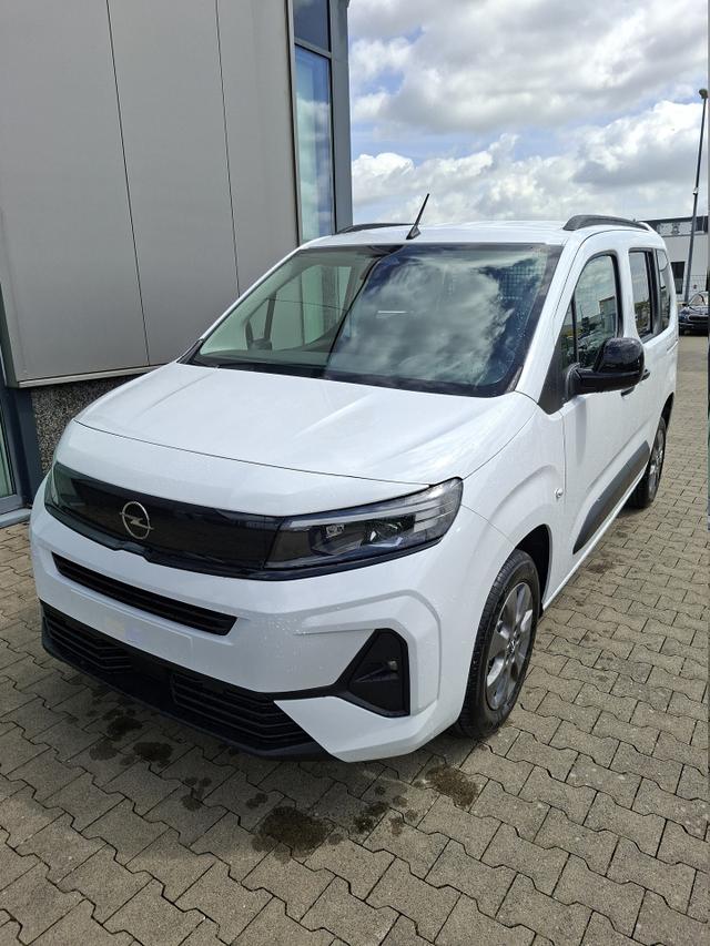 Opel Combo N1 Edition 1.5 Diesel 130PS AUTOMATIK, 5-Sitzer, Kaolin-Wei&szlig;, NAVI, Parksensoren hinten, R&uuml;ckfahrkamera, KEYLESS, 2-Zonen-Klimaautomatik, Schiebet&uuml;re links/rechts, 16" Alu, Abgedunkelte Scheiben Tempomat, IntelliLux Matrix-Licht 
