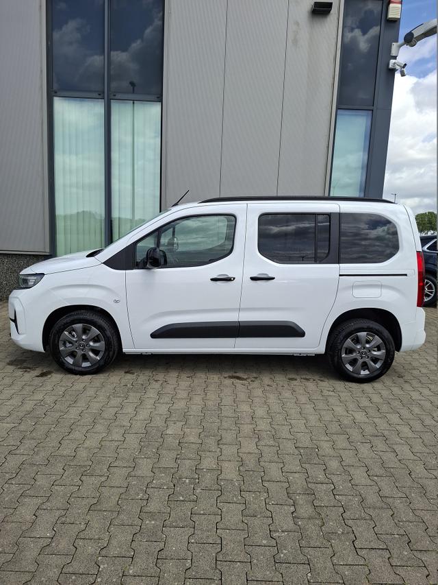 Opel Combo N1 Edition 1.5 Diesel 130PS AUTOMATIK, 5-Sitzer, Kaolin-Wei&szlig;, NAVI, Parksensoren hinten, R&uuml;ckfahrkamera, KEYLESS, 2-Zonen-Klimaautomatik, Schiebet&uuml;re links/rechts, 16" Alu, Abgedunkelte Scheiben Tempomat, IntelliLux Matrix-Licht 