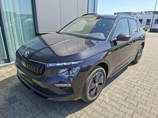 Lagerfahrzeug Skoda Kamiq - Monte Carlo 1.5 TSI 150PS DSG (AUTOMATIK), Schwarz-Met, PANORAMDACH, MATRIX-LED, SITZHEIZUNG, Sport-M-Lederlenkrad beheizt, SunSet, 2Z-Climatronic, Parksensoren vorn/hinten, R&uuml;ckfahrkamera, Kessy, Radio 8,25" SmartLink, Virtual Cockpit, 17" Alu, Tempomat