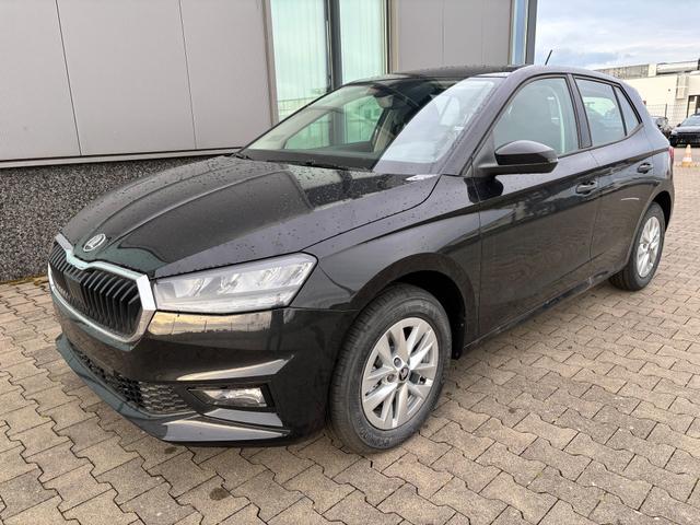 Skoda Fabia - Extra Plus 1.0 TSI 116PS DSG (AUTOMATIK), 5J Garantie, BLACK-MAGIC METALLIC, CLIMATRONIC, BEHEIZTE FRONTSCHEIBE, SITZHEIZUNG, M-Lederlenkrad BEHEIZT, 15" ALU, Parksensoren hinten, R&uuml;ckfahrkamera, Infotainment 8", Virtual Cockpit, Tempomat, NSW, Wireless SmartLink