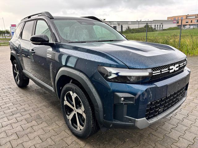 Dacia Bigster Journey FULL-HYBRID 155 (Benzin+Elektro), BLAU-METALLIC/DACH SCHWARZ, BEHEIZTE FRONTSCHEIBE, SITZHEIZUNG, LENRADKRADHEIZUNG, TOTER-WINKEL-ASSISTENT, PARKSENSOREN VORN/HINTEN, MULTIVIEW-KAMERA, 18" ALUFELGEN, PRIVACY-GLAS, NAVIGATION, ELEKTR. HECKKLAPPE, ACC 