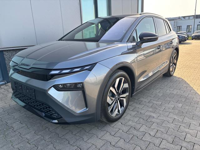 Skoda Elroq - Selection 4x4/ALLRAD, 19" Alufelgen, 2-Zonen-Climatronic, Sitzheizung, KESSY Full, Parksensoren vorn/hinten, R&uuml;ckfahrkamera, SunSet, Infotainment 13" + NAVIGATION, Beheizbares M-Lederlenkrad, Alarm, Dachreling