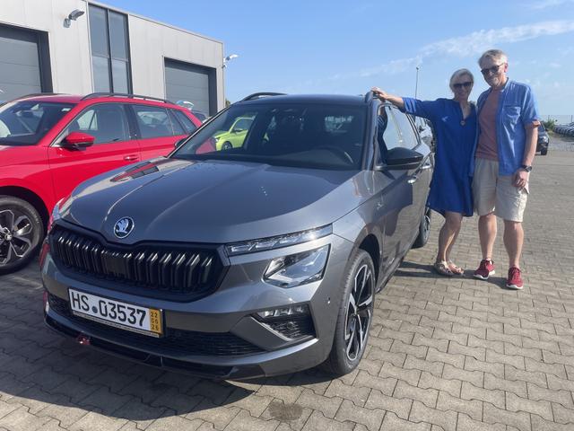 Fahrzeugübergabe eines Skoda Kamiq 