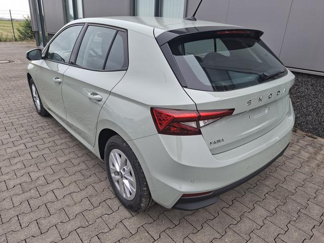 Skoda Fabia Extra Plus 1.0 TSI 116PS, 5 Jahre Garantie, TIMIANO-GR&Uuml;N Sonderlackierung, CLIMATRONIC, BEHEIZTE FRONTSCHEIBE, SITZHEIZUNG, M-Lederlenkrad BEHEIZT, 15" ALU, Parksensoren hinten, R&uuml;ckfahrkamera, Infotainment 8", Virtual Cockpit, Tempomat, NSW, Wireless SmartLink 