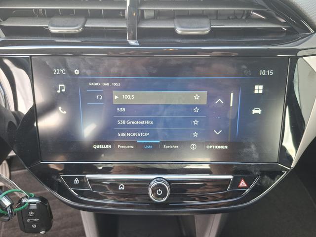 Opel Corsa (ca. 37% Preisvorteil) 1.2 Turbo 100PS "EDITION", Schwarz-Metallic, 16" Alufelgen, Sitzheizung, Lederlenkrad beheizt, Parksensoren hinten, Klimaanlage, Radio AndroidAuto/Apple CarPlay, Tempomat, ZV mit Fernbedienung 