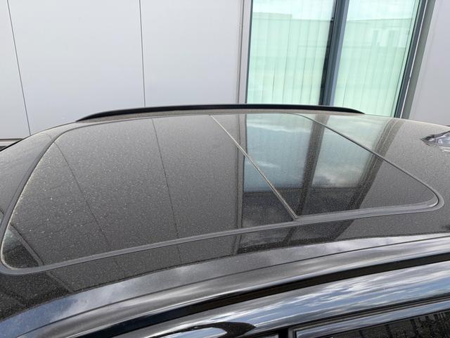 Audi Q3 Basis 2.0 TSI 204PS quattro (Allrad), 5 JAHRE GARANTIE, Technopaket PLUS, Metallic, Anh&auml;ngerkupplung, PANORAMADACH, DIGITALE MATRIX, Exterieur+Interieur S line Paket, 20" ALU 5-Speichen-Tripod, PRIVACY-Glas, SPORTPAKET, Exterieurpaket schwarz, Dynamikpaket 