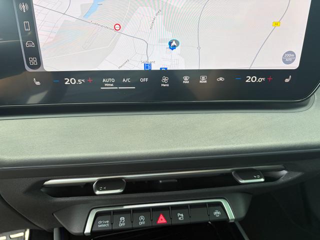 Audi Q3 Basis 2.0 TSI 204PS quattro (Allrad), 5 JAHRE GARANTIE, Technopaket PLUS, Metallic, Anh&auml;ngerkupplung, PANORAMADACH, DIGITALE MATRIX, Exterieur+Interieur S line Paket, 20" ALU 5-Speichen-Tripod, PRIVACY-Glas, SPORTPAKET, Exterieurpaket schwarz, Dynamikpaket 