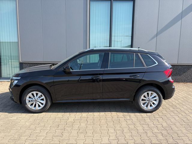 Skoda Kamiq - Selection 1.0 TSI 115PS, 5J GARANTIE, Schwarz-METALLIC, ELEKTR. HECKKLAPPE, ANH&Auml;NGERKUPPLUNG, BEH. FRONTSCHEIBE, Sitzheizung, Lenkradheizung, Ladeboden var, ACC, SIDE Assist, Virtual Cockpit 10", Parksensoren v/h, Kamera, KESSY, Privacy-Glas, 16" Alu, Climatronic