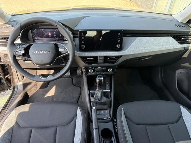 Skoda Kamiq Selection 1.0 TSI 115PS DSG/AUTOMATIK, 5J GARANTIE, Schwarz-METALLIC, ELE. HECKKLAPPE, ANH&Auml;NGERKUPPLUNG, BEH. FRONTSCHEIBE, Sitzheizung, Lenkradheizung, Ladeboden, ACC, SIDE Assist, Virtual Cockpit 10", Parksensoren v/h, Kamera, KESSY, Privacy, 16"Alu, Climatronic 