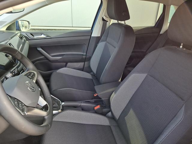 Volkswagen Polo Special 1.0 TSI 95PS, 4 Jahre VW-Garantie, ANH&Auml;NGERKUPPLUNG, 15" ALU, SITZHEIZUNG, Parksensoren VORNE & hinten, R&uuml;ckfahrkamera, M-Lederlenkrad, READY2DISCOVER, APP-CONNECT, Armlehne vorne, Induktionsladen Smartphone, Abgedunkelte Scheiben, RESERVERAD, NSW 