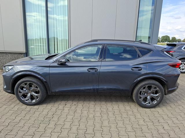 Cupra Formentor - Basis 1.5 eTSI 150PS DSG (AUTOMATIK), ANH&Auml;NGERKUPPLUNG, KESSY, ALARM, R&Uuml;CKFAHRKAMERA, ELEKTR. HECKKLAPPE, 18" Alu, Sitzheizung, M-Lederlenkrad beheizt, 3-Zonen-Climatronic, Parksensoren vorne/hinten, ACC-Tempomat, Digitales Cockpit 10", Radio 12,9"+Full-Link
