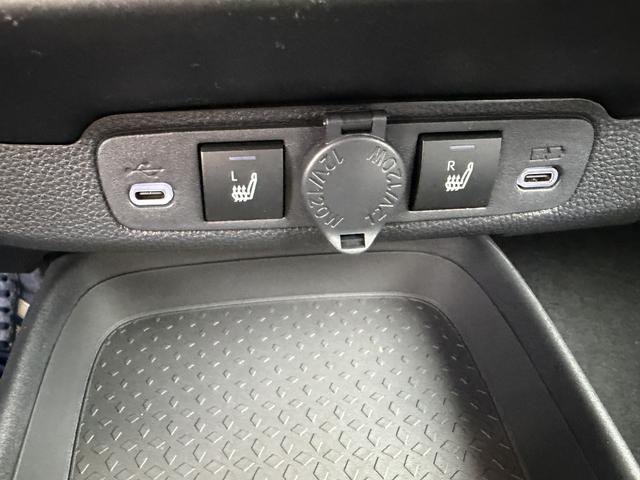Toyota Aygo X Play 1.5 Hybrid 115PS CVT/AUTOMATIK, Celestite Grey Metallic , 3 Jahre Garantie, 17" Alufelgen, Sitzheizung, R&uuml;ckfahrkamera, Klimaautomatik, Audiosystem 9" + Smartphone-Integration, Lederlenkrad, ACC, ZV mit Fernbedienung 