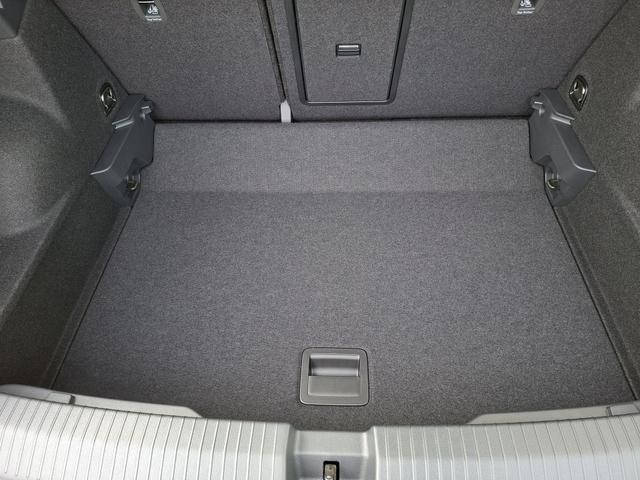 Volkswagen T-Roc Style Modell 2025, 1.5 TSI 150PS DSG, Schwarz-Met, Elektr. Heckklappe, ACC, Virtual Cockpit, Climatronic, ParkAssist, Parksensoren v/h, R&uuml;ckfahrkamera, Sitzheizung, Privacy-Glas, M-Lederlenkrad beheizt, 19" ALU "Misano" schwarz, IQ LIGHT MATRIX, Keyless 