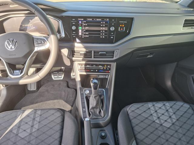Volkswagen Taigo R-Line Limited 1.5 TSI 150PS DSG, 5JAHRE GARANTIE, 18" Alu, CLIMATRONIC, SITZHEIZUNG, ASCOT-GRAU/DACH SCHWARZ, LED-MATRIX-Scheinwerfer IQ LIGHT, Keyless, Sicht-Paket, R&uuml;ckfahrkamera, Parksensoren vo/hi, Abgedunkelte Scheiben, Radio Ready2Discover/App-Connect, Sportsitz 